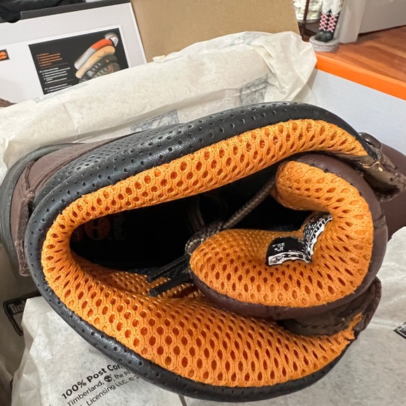 NWT Timberland Pro Boots (Women's) - Picture 8 of 12